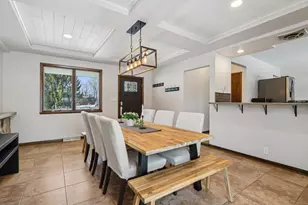 860 Anthony Ln, Brookfield, WI 53045 - Photo 14