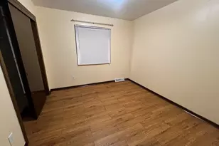 5775 S 24th St, Milwaukee, WI 53221 - Photo 16