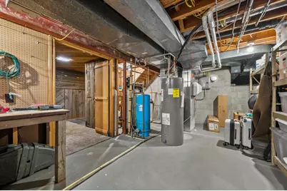 W341N6716  Lancelot Dr, Oconomowoc, WI 53066 - Photo 38