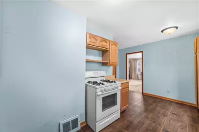 1234 W Scott St, Milwaukee, WI 53204 - Photo 6