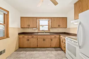 2013 S 77th St, West Allis, WI 53219 - Photo 16