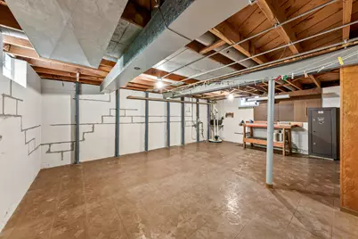 2013 S 77th St, West Allis, WI 53219 - Photo 18