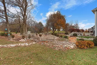 699  Stone Ridge Dr, Lake Geneva, WI 53147 - Photo 32