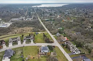 699 Stone Ridge Dr, Lake Geneva, WI 53147 - Photo 36