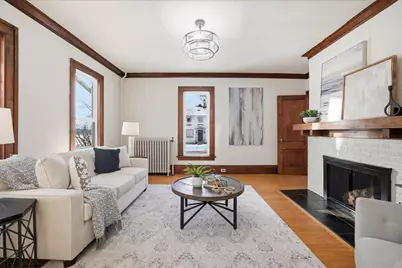 319 W Linden Dr, Jefferson, WI 53549 - Photo 6