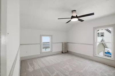 319 W Linden Dr, Jefferson, WI 53549 - Photo 16