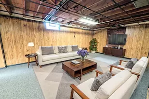 4127 S 89th St, Greenfield, WI 53228 - Photo 18