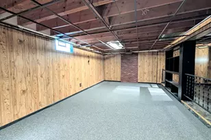 4127 S 89th St, Greenfield, WI 53228 - Photo 32