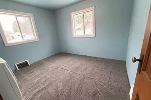 6341 Johnston Dr, Two Rivers, WI 54241 - Photo 12