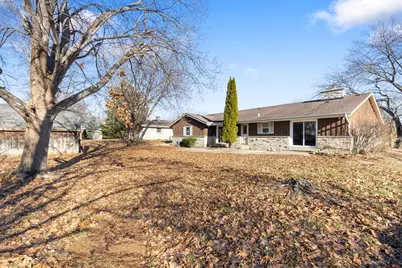 7975 S Wynbrook Ct, Oak Creek, WI 53154 - Photo 26