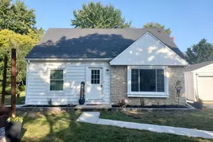 550 N Riverside Dr, Saukville, WI 53080 - Photo 24