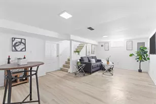 550 N Riverside Dr, Saukville, WI 53080 - Photo 14