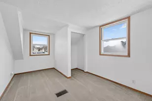 2608 S 68th St, Milwaukee, WI 53219 - Photo 14