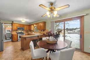 6585 N Range Line Rd, Glendale, WI 53209 - Photo 10