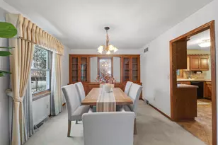 6585 N Range Line Rd, Glendale, WI 53209 - Photo 6