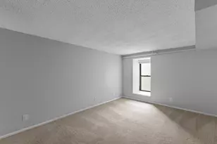 270 E Highland Ave, Milwaukee, WI 53202 - Photo 24