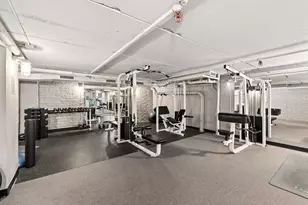 270 E Highland Ave, Milwaukee, WI 53202 - Photo 38