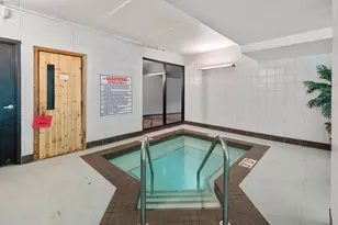 270 E Highland Ave, Milwaukee, WI 53202 - Photo 42