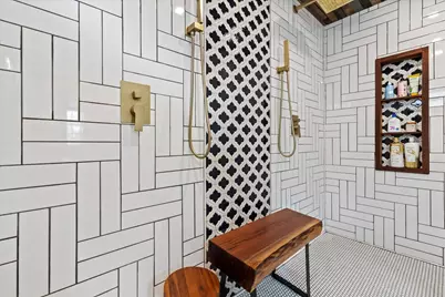 1821 N Vel R Phillips Ave, Milwaukee, WI 53212 - Photo 32