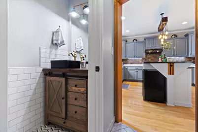 1821 N Vel R Phillips Ave, Milwaukee, WI 53212 - Photo 24