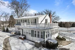 1076 Shabbona Dr, Fontana, WI 53125 - Photo 74