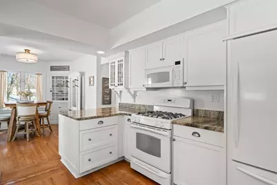 1076  Shabbona Dr, Fontana, WI 53125 - Photo 26