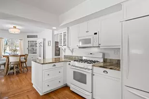 1076 Shabbona Dr, Fontana, WI 53125 - Photo 26