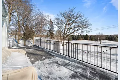 1076  Shabbona Dr, Fontana, WI 53125 - Photo 114