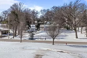 1076 Shabbona Dr, Fontana, WI 53125 - Photo 112