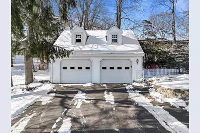 1076  Shabbona Dr, Fontana, WI 53125 - Photo 102