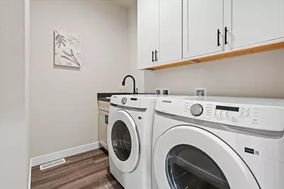 7014  Stonewood Ln, Lannon, WI 53046 - Photo 16