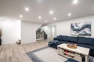 114 Manor Ct, Slinger, WI 53086 - Photo 24