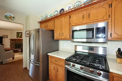 15035 W Kingsway Dr, New Berlin, WI 53151 - Photo 30