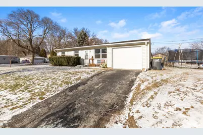 816  Birch Dr, Waukesha, WI 53188 - Photo 1