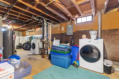 816  Birch Dr, Waukesha, WI 53188 - Photo 20