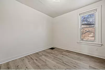 2724 N Palmer St #2724A, Milwaukee, WI 53212 - Photo 6