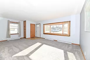 6206 W Fairlane Ave, Brown Deer, WI 53223 - Photo 8