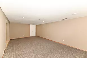 6206 W Fairlane Ave, Brown Deer, WI 53223 - Photo 30