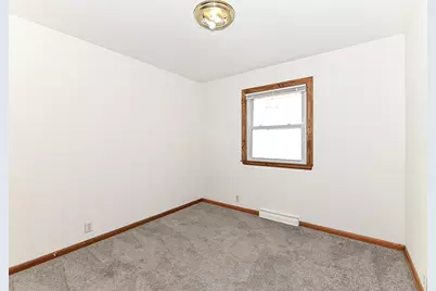 6206 W Fairlane Ave, Brown Deer, WI 53223 - Photo 22