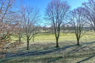 7513 W Tuckaway Pines Cir, Franklin, WI 53132 - Photo 24