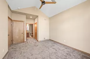 7513 W Tuckaway Pines Cir, Franklin, WI 53132 - Photo 32