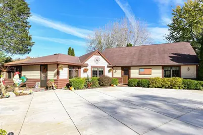 W179S8246  Pioneer Dr, Muskego, WI 53150 - Photo 4