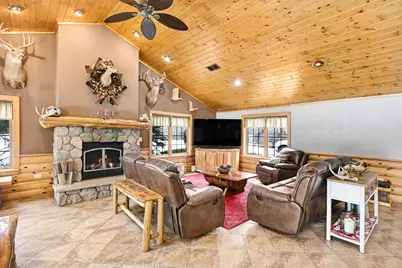 W179S8246  Pioneer Dr, Muskego, WI 53150 - Photo 18