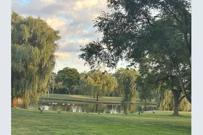 321  Park Hill Dr #A, Pewaukee, WI 53072 - Photo 20