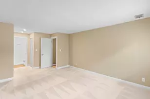 321 Park Hill Dr, Pewaukee, WI 53072 - Photo 16