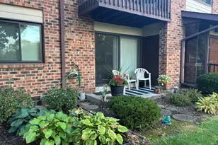 321 Park Hill Dr, Pewaukee, WI 53072 - Photo 26