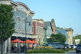 321 Park Hill Dr, Pewaukee, WI 53072 - Photo 26