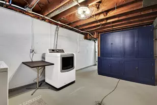 818 S 94th St, West Allis, WI 53214 - Photo 20