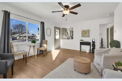 818 S 94th St, West Allis, WI 53214 - Photo 6