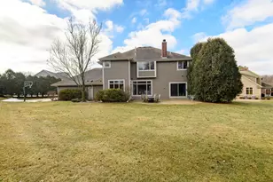 18840 Saratoga Ct, Brookfield, WI 53045 - Photo 2